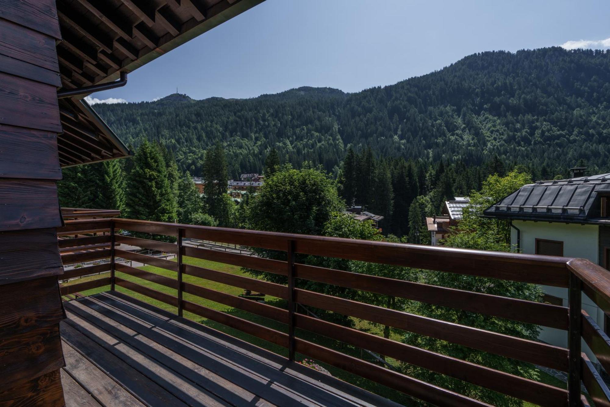 Area Apartments Madonna Kültér fotó
